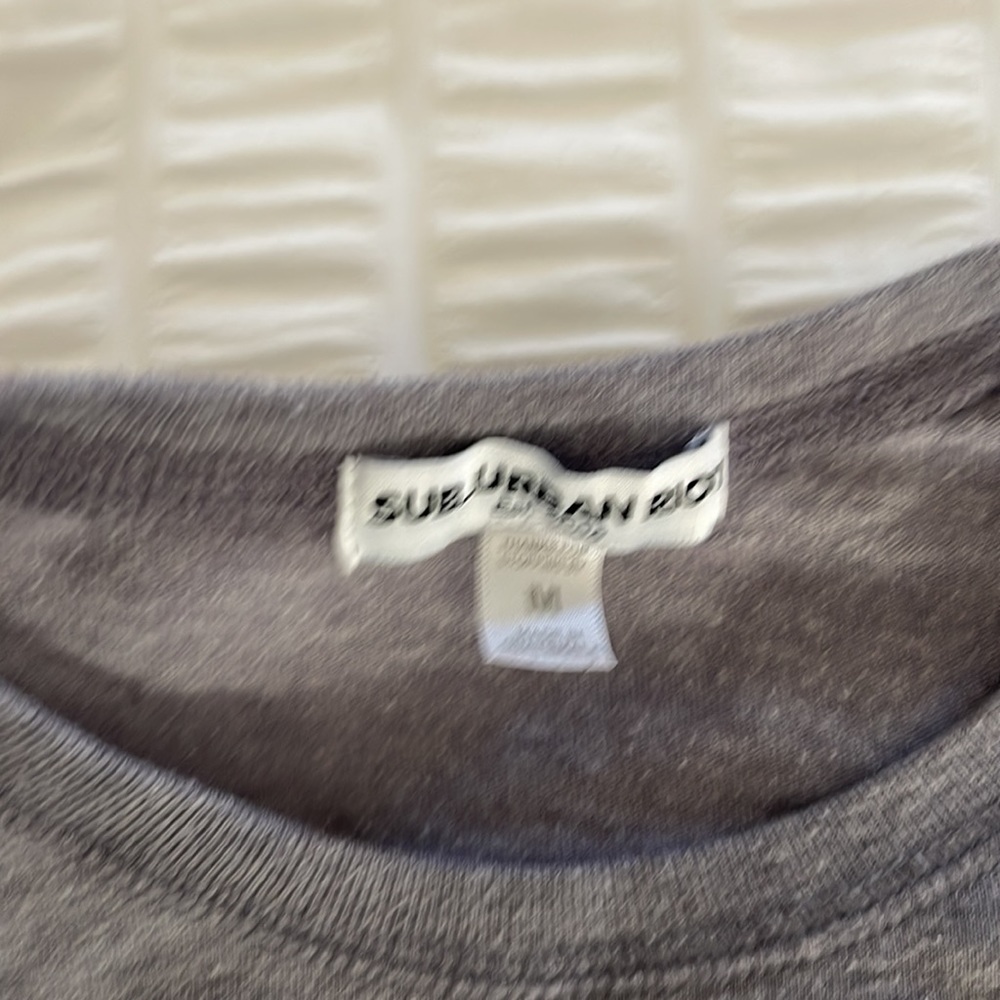 Sub-Urban Riot long Sleeve Tee - Picture 2 of 2